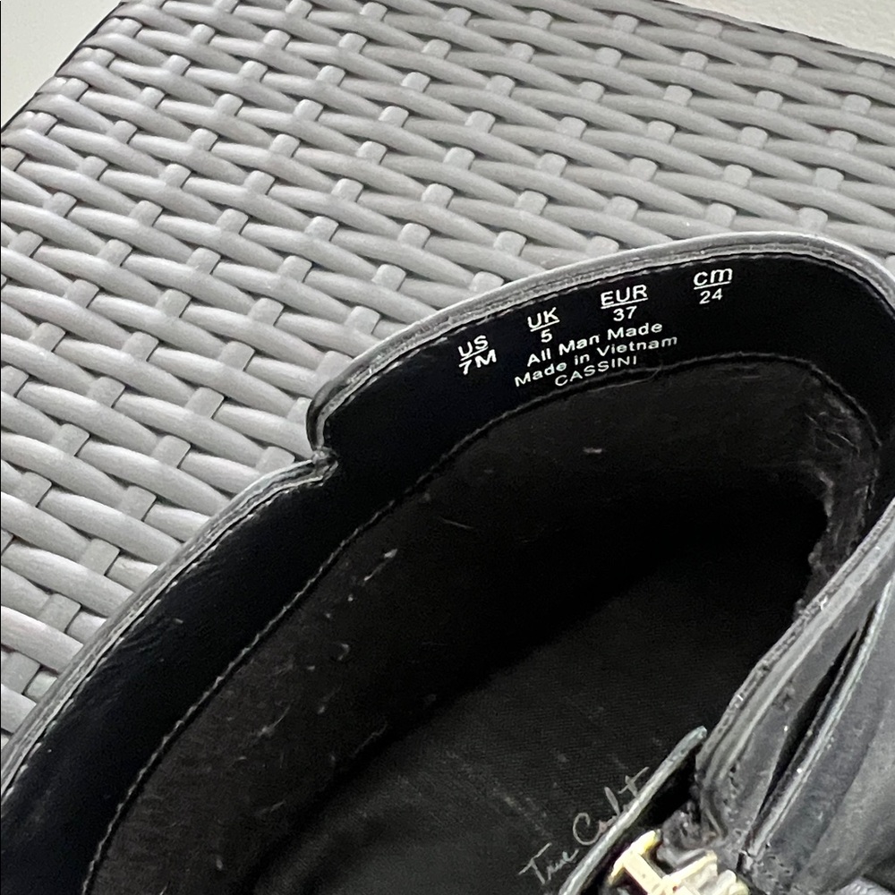 Black Ankle Boots - Picture 5 of 5